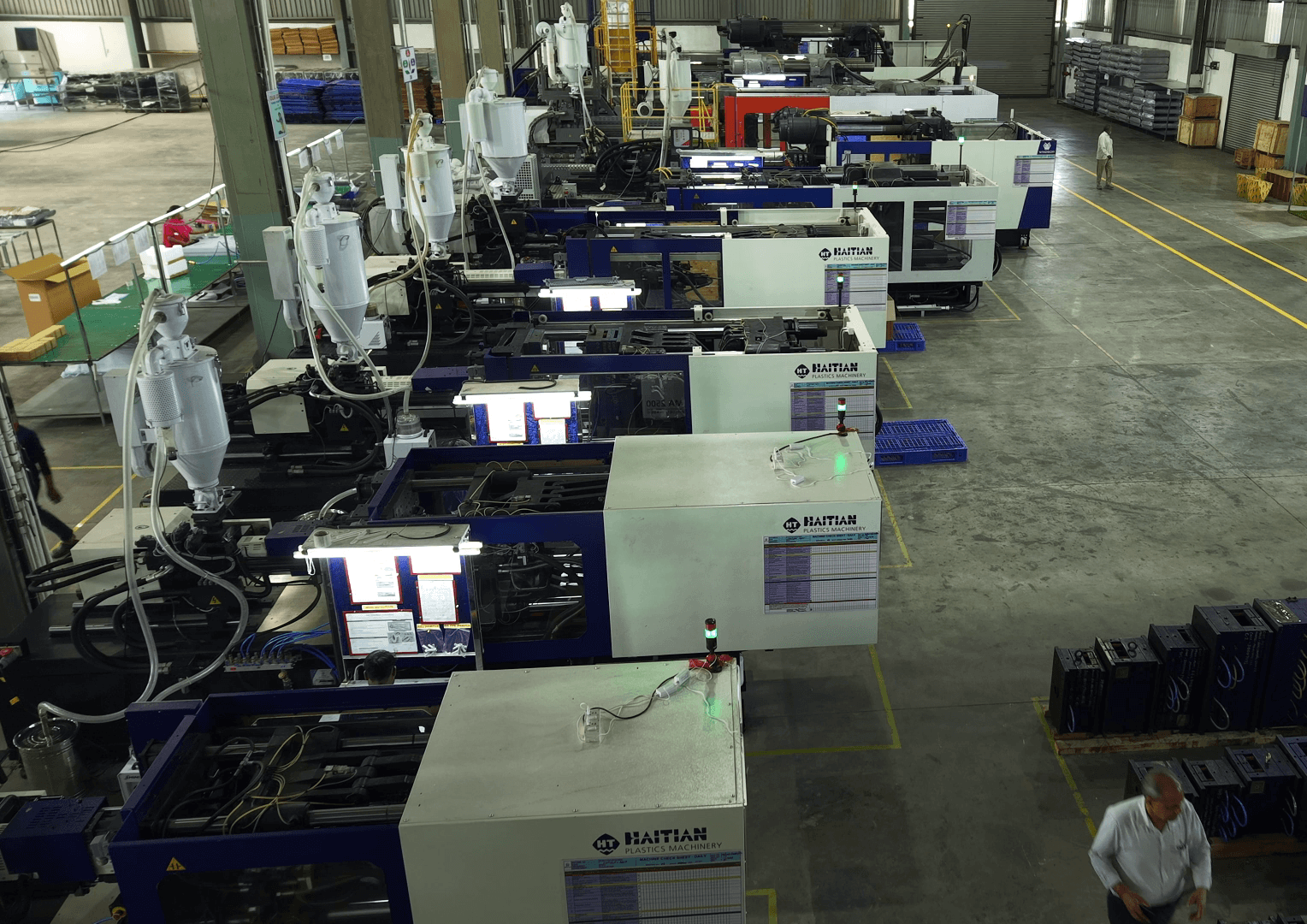 Plastic injection-moulding machinery at the Pixelplast facility