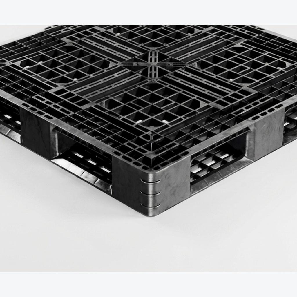Square Standard Nestable Pallet — Pixelplast product photo