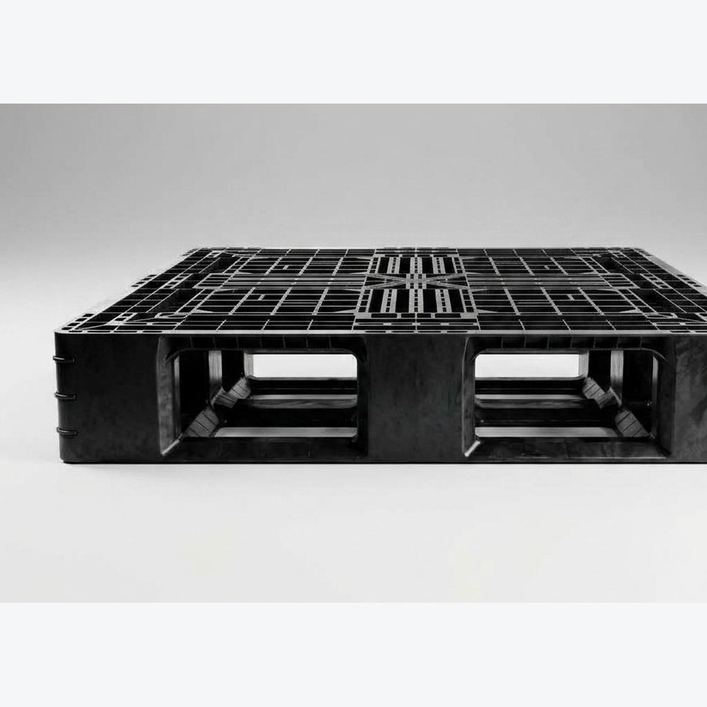Square Standard Nestable Pallet — Pixelplast product photo